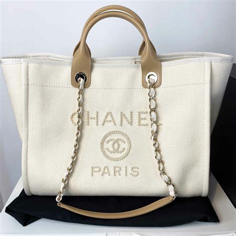 chanel handbags tote beige